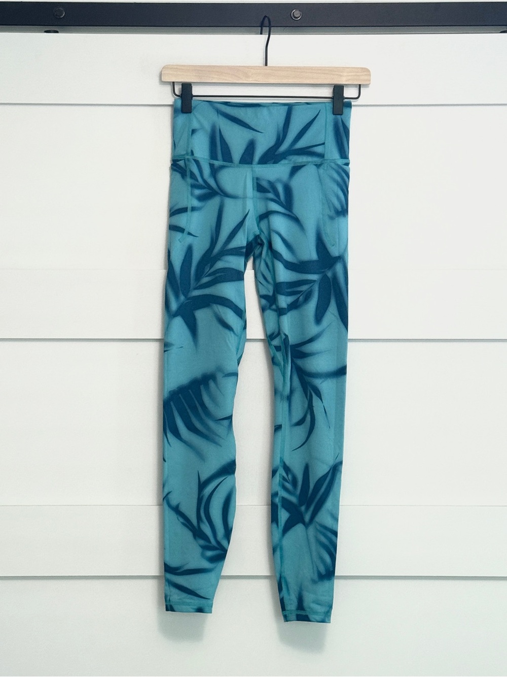 Under Amour Blue Teal Leaf-Print High-Waist Leggings